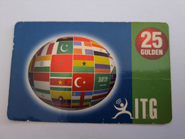 NETHERLANDS  HFL 25 ,- FLAGS DIFF COUNTRYS   / OLDER CARD    PREPAID  Nice Used  ** 11179** - [3] Sim Cards, Prepaid & Refills
