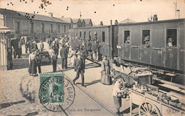 ¤¤    -    LE HAVRE    -   Train Des Emigrants           -  ¤¤ - Station