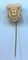 FOOTBALL / SOCCER / FUTBOL / CALCIO - FK ŽELEZNIČAR Novi Sad Serbia, Vintage Pin, Badge, Abzeichen - Football