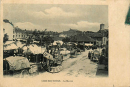 Chef Boutonne * Place Et Le Marché * Foire Marchands - Chef Boutonne