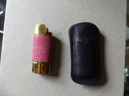 Porte Briquet Zeger Et Man Avec étui Pour Mini-briquet Bic - Autres & Non Classés