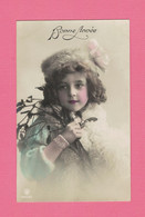 XA1110  JEUNE FILLE  FILLETTE , ENFANT, GIRL , FAMOUS GRETE REINWALD WHITE FUR HAT NEW YEAR - Portraits