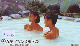 Télécarte Japon * FEMME EROTIQUE (7235) BATH * PHONECARD JAPAN * TELEFONKARTE *  BATHCLOTHES LINGERIE - Mode