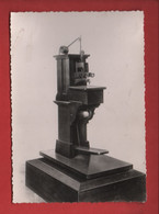 CPSM Grand Format - Abîmée -  Première Machine à Coudre De Thimonnier -( 1830) - Altri & Non Classificati