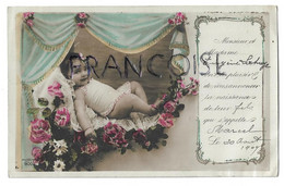Delcampe - Montage Photographique. Bébé Dans Un Lit à Baldaquin, Guirlande De Fleurs. Marcel Lahaye - Geburt