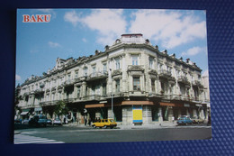 The Republic Of Azerbaijan, Baku Capital / Old Living Building. Modern Postcard - Azerbaigian