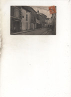 79. CPA - MAUZE SUR LE MIGNON - Grande Rue - Route De Niort à La Rochelle - Commerces - 1929 - Scan Du Verso - - Mauze Sur Le Mignon