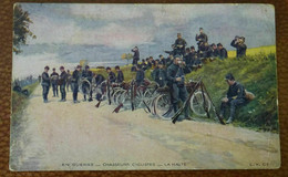 CARTE POSTALE ANCIENNE VELO CYCLE GUERRE 14-18 CHASSEURS CYCLISTES LA HALTE 1918 - War 1914-18