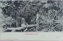 C. P. A. : FIDJI, FIJI : Bathing Scene, SUVA, Jeune Femme Nue - Fidji