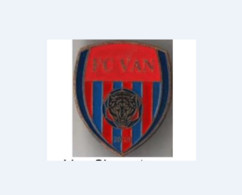 Badge Pin: European Football Clubs ARMENIA -   " FC Van Charentsavan " - Football