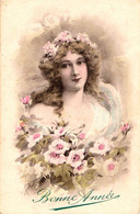 ART NOUVEAU / ART DÉCO : JEUNE FEMME Et FLEURS / YOUNG LADY In FLOWERS - ILLUSTRATION : A. RENAULT ~ 1910 - '15 (ak365) - Other & Unclassified
