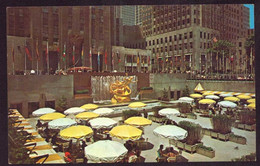 AK 078466 USA - New York City - Rockefeller Center - Lower Plaza - Orte & Plätze