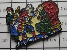 510e Pin's Pins / Beau Et Rare / MEDICAL / PIECE DE THEATRE MOLIERE LE MALADE IMAGINAIRE - Médical