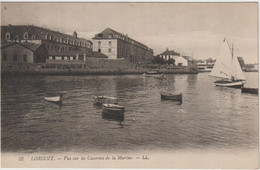 LORIENT  VUE SUR LES CASERNES DE LA MARINE - Lorient