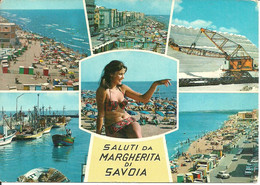 Margherita Di Savoia (Barletta) Vedute: Spiaggia, Lungomare, Porto, Saline, Ragazza In Spiaggia In Bikini (Sexi, Pin Up) - Barletta