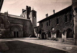 13544 CARCASSONNE L'Eglise Et L'Hôtel De La Cité    (Recto-verso) 11 - Carcassonne