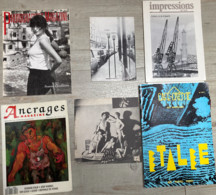 ITALIE : 5 Revues / 3 Brochures / 3 Suppléments à Libération / 2 Brochures/2 N° De Libération & 1 Carte + 1 Signet (Phot - Bücherpakete