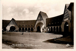 Le Touquet Paris Plage * Place Et Le Nouveau Marché Couvert * Architecte BLOCH - Le Touquet