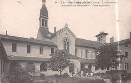 La COTE-SAINT-ANDRE (Isère) - Le Séminaire Actuellement Sanatorium - Cour Intérieure - La Côte-Saint-André