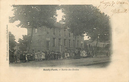 SEINE SAINT DENIS  BONDY  Sortie Des écoles - Bondy