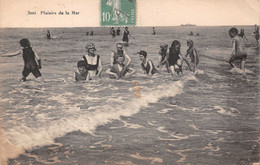 [14]  Trouville - Plaisirs De La Mer - Homme Femmes Et Enfants En Tenue De Bain Swimsuit  Cpa 1908 ♣♣♣ - Trouville