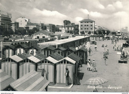 ITALIE - ITALIA - MARCHES : Senigallia - Spiaggia (Ca 1955/60) - Cabines - Senigallia