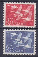 Denmark 1956 Mi. 364-65 NORDEN Tag Des Nordens Nordic Day Issue Swans Bird Vogel Oiseau Complete Set MH* - Nuevos