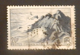 FRANCE YT 764 OBLITERE PERFORE  "POINTE DU RAZ"  ANNÉE 1946 VOIR 2 SCANS - Used Stamps