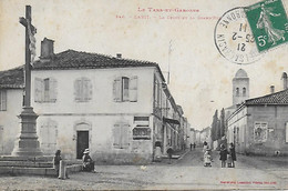 82)   LAVIT  -  La Croix Et La Grand' Rue - Lavit