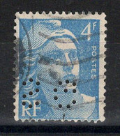 Perfore - SG Perfin Sur YV 717 - Used Stamps