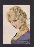 CPSM Bardot Brigitte Pin Up Circulé Grand Format Environ 10 X 15 Voir Le Dos - Entertainers