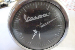 OROLOGIO SVEGLIA FANALE VESPA Funzionamento A Batteria B1 - Advertisement Watches