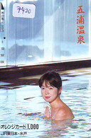 Télécarte Japon * FEMME EROTIQUE (7420) BATH * PHONECARD JAPAN * TELEFONKARTE *  BATHCLOTHES LINGERIE - Mode