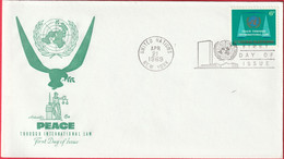 FDC - Enveloppe - Nations Unies - (New-York) (1969) - Peace Through International Law (2) - Brieven En Documenten