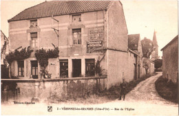 CPA 21 (Côte D'Or) Véronnes-les-Grandes - Epicerie-mercercie, Rue De L'Eglise TBE éd. Charles. Pub Menier Et Vêtements - Advertising