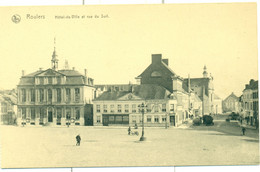 Roeselare : Hôtel De Ville Et Rue Du Sud - Roeselare