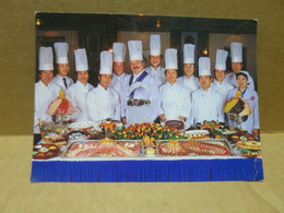 SEOUL (Corée) Cpsm Hotel LOTTE Groupe Des Chefs - Corée Du Sud