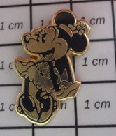 AB2 Pin's Pins / Beau Et Rare / ARTHUS BERTRAND / MINNIE METAL JAUNE - Associations