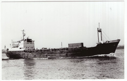 MS 'DOMBURGH' -  Cargo Vessel - 1949,  Alblasserdam - Barche