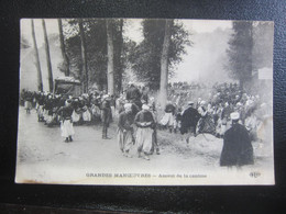 Carte Postale Guerre Grandes Manoeuvres, Assaut à La Cantine - Manoeuvres