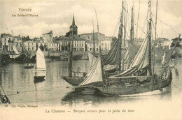 Les Sables D'olonne * La Chaume * Les Barques Armées Pour La Pêche Aux Thons * Pêcheurs Thoniers - Sables D'Olonne