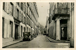 Le Mont Dore * Hôtel Des étrangers * Hôtel Restaurant De La Paix * Automobile Voiture Ancienne - Le Mont Dore