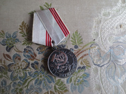 UNION SOVIETIQUE- MEDAILLE DU TRAVAIL - Rusland