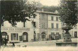 Peyrins * Place Du Village * Hôtel Des Voyageurs Café ACHARD * Café De L'europe - Autres & Non Classés
