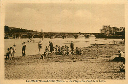La Charité Sur Loire * La Plage Et Le Pont De La Loire * Baigneurs - La Charité Sur Loire