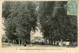 St Amand En Puisaye * L'avenue De La Gare * Roulottes Romanichels Bohémiens - Saint-Amand-en-Puisaye