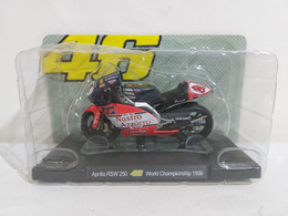 I119966 MOTO 1/18 Valentino Rossi - Aprilia RSW 250 - World Champion 1998 - Motorfietsen