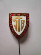 Romanian Badge Bucharest Transport Company 80s,s=23 X 18 Mm - Associations