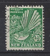 NEW ZEALAND...KING GEORGE V..(1910.36.).." 1935.."......HALFd.....SG556...........USED. - Gebruikt