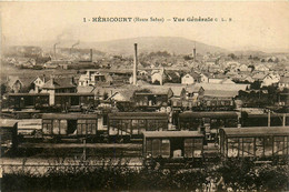 Héricourt * Vue Générale Sur La Commune * La Gare * Ligne Chemin De Fer * Wagons * Usines - Héricourt